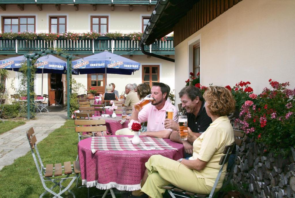 Landgasthof Zum Kirchenwirt Kellberg  Экстерьер фото